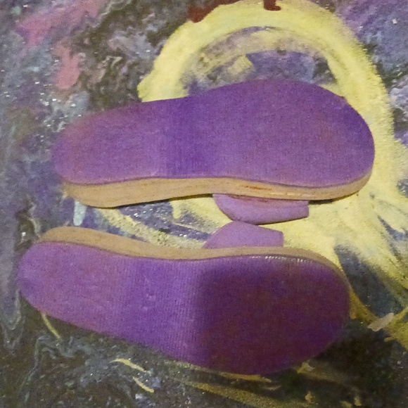 Sandals - Picture 3 of 8